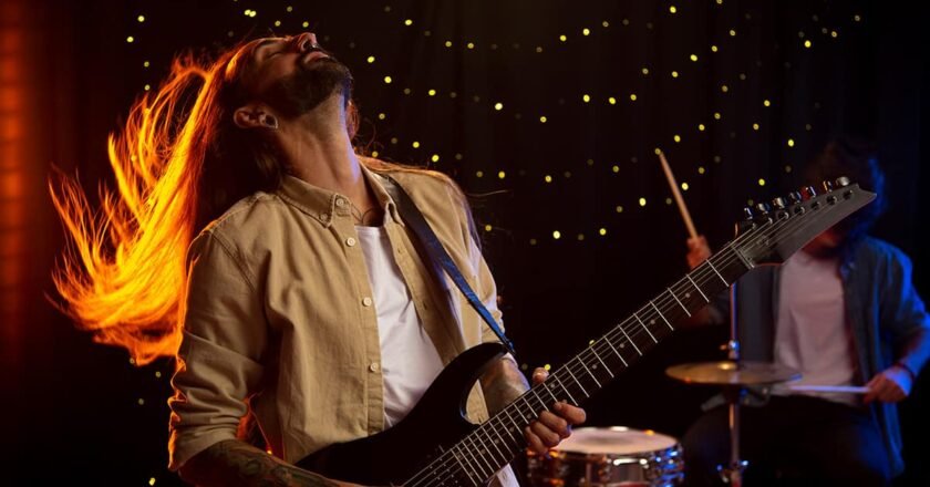 Does Oasis’ Definitely, Maybe, Encapsulate The  Attitude We Need?